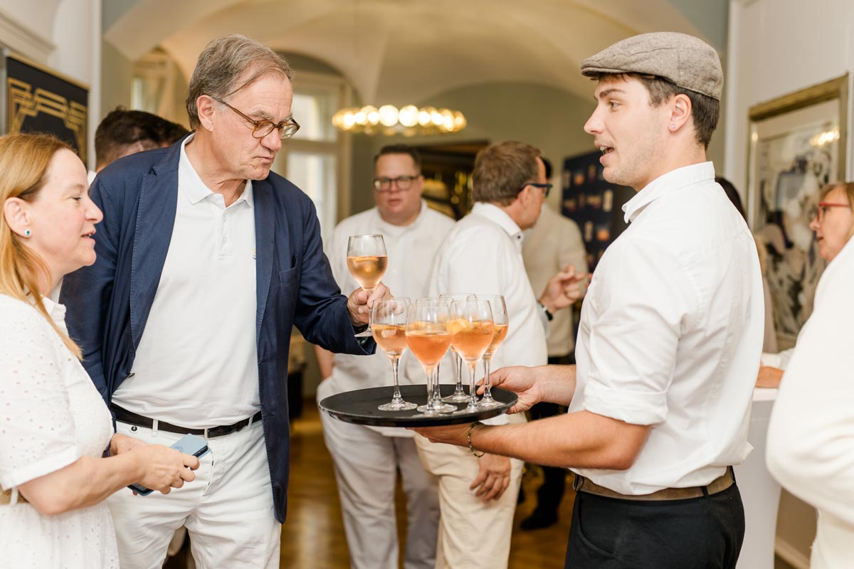 StiftungsApéro SommerTour 2025 The Gatsby 30